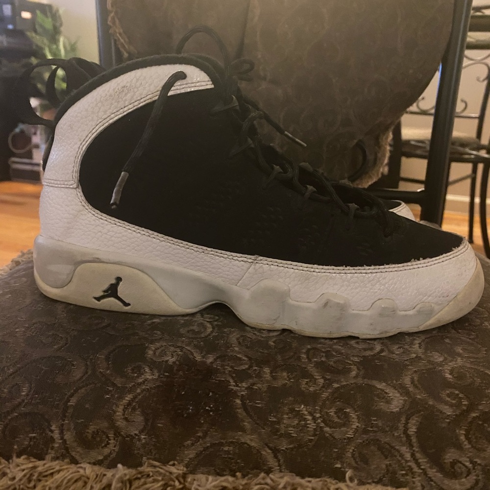 Air Jordan 9s